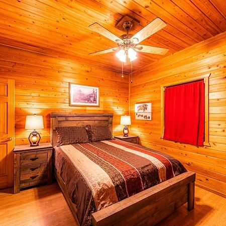 Cabin #4 The Wolves Den - Pet Friendly- Sleeps 6 - Playground & Game Room Пейсон Екстер'єр фото