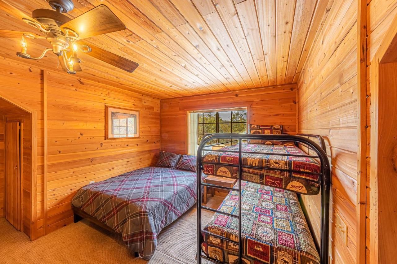 Cabin #4 The Wolves Den - Pet Friendly- Sleeps 6 - Playground & Game Room Пейсон Екстер'єр фото