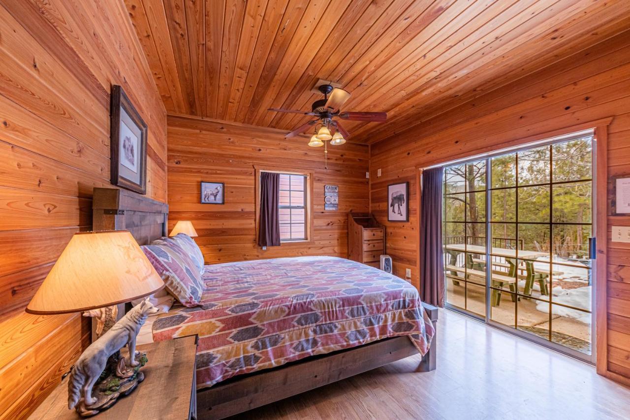 Cabin #4 The Wolves Den - Pet Friendly- Sleeps 6 - Playground & Game Room Пейсон Екстер'єр фото